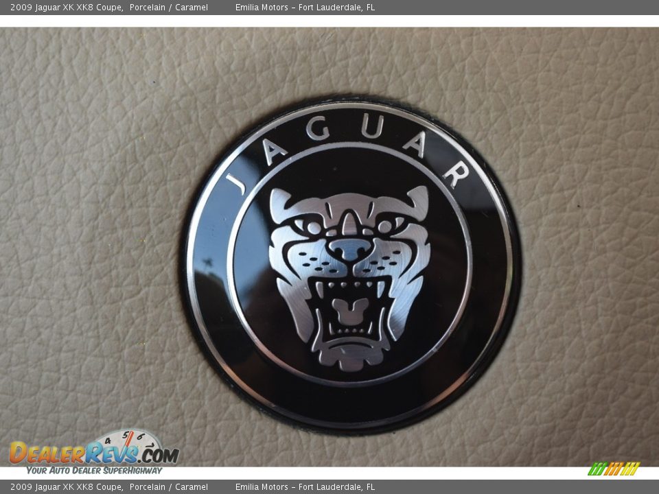 2009 Jaguar XK XK8 Coupe Porcelain / Caramel Photo #72