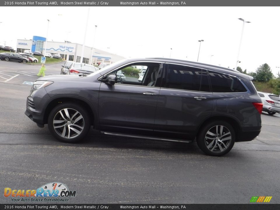 2016 Honda Pilot Touring AWD Modern Steel Metallic / Gray Photo #8