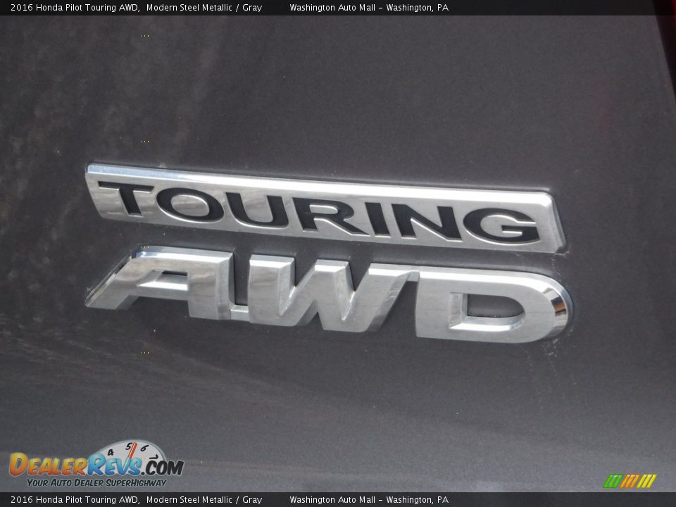 2016 Honda Pilot Touring AWD Logo Photo #12