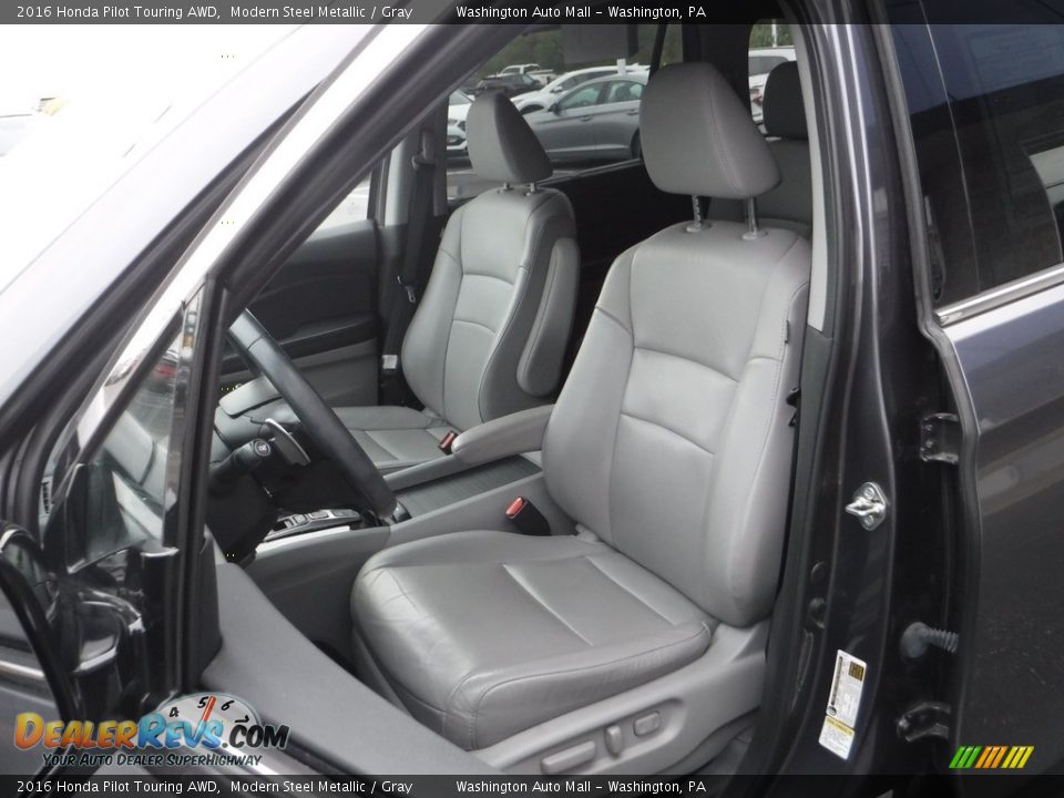 Front Seat of 2016 Honda Pilot Touring AWD Photo #18