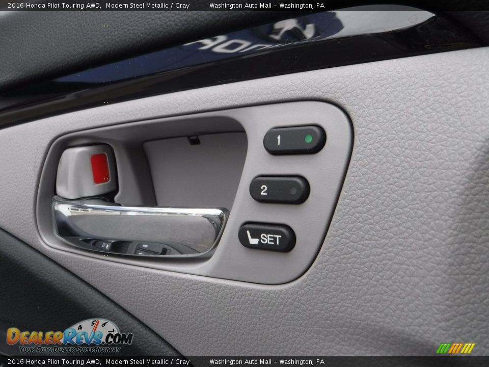 Door Panel of 2016 Honda Pilot Touring AWD Photo #21