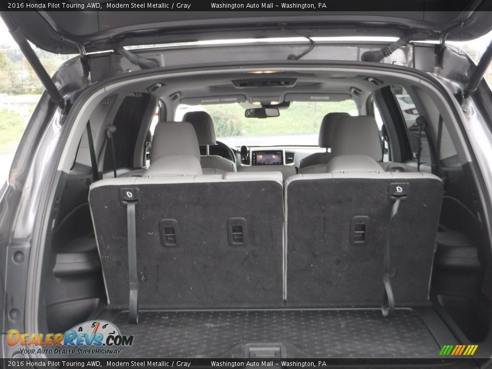 2016 Honda Pilot Touring AWD Trunk Photo #34