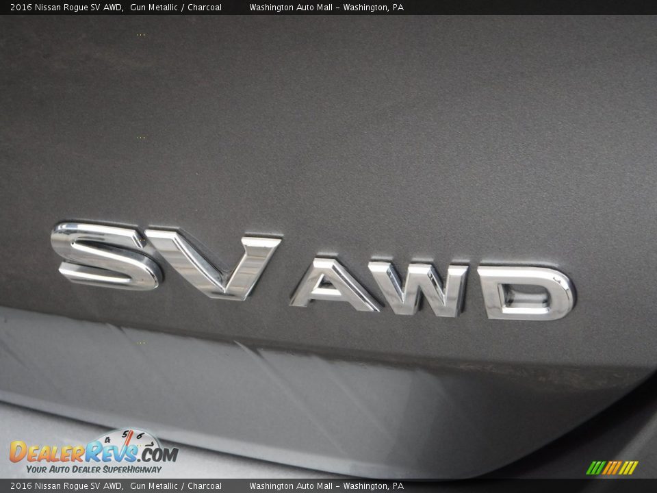 2016 Nissan Rogue SV AWD Gun Metallic / Charcoal Photo #10