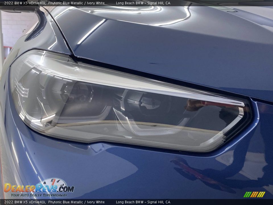 2022 BMW X5 xDrive40i Phytonic Blue Metallic / Ivory White Photo #4
