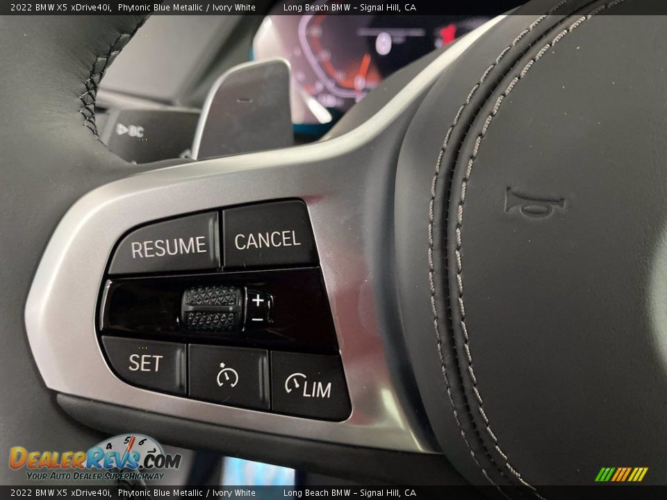 2022 BMW X5 xDrive40i Steering Wheel Photo #15