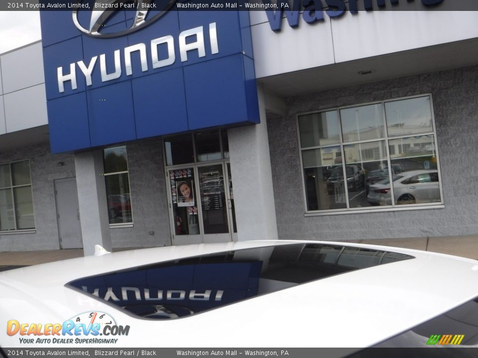 2014 Toyota Avalon Limited Blizzard Pearl / Black Photo #3