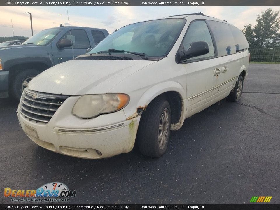 2005 Chrysler Town & Country Touring Stone White / Medium Slate Gray Photo #3