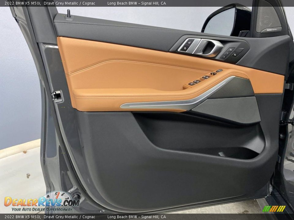 Door Panel of 2022 BMW X5 M50i Photo #11