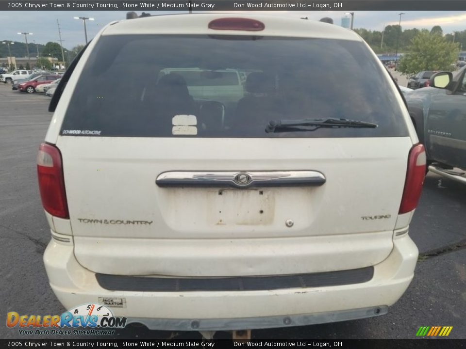 2005 Chrysler Town & Country Touring Stone White / Medium Slate Gray Photo #6