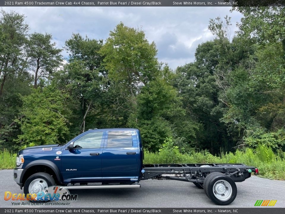 Patriot Blue Pearl 2021 Ram 4500 Tradesman Crew Cab 4x4 Chassis Photo #1