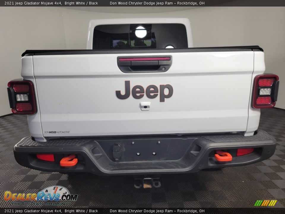 2021 Jeep Gladiator Mojave 4x4 Bright White / Black Photo #9
