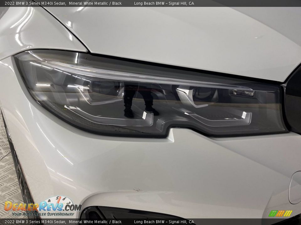2022 BMW 3 Series M340i Sedan Mineral White Metallic / Black Photo #4