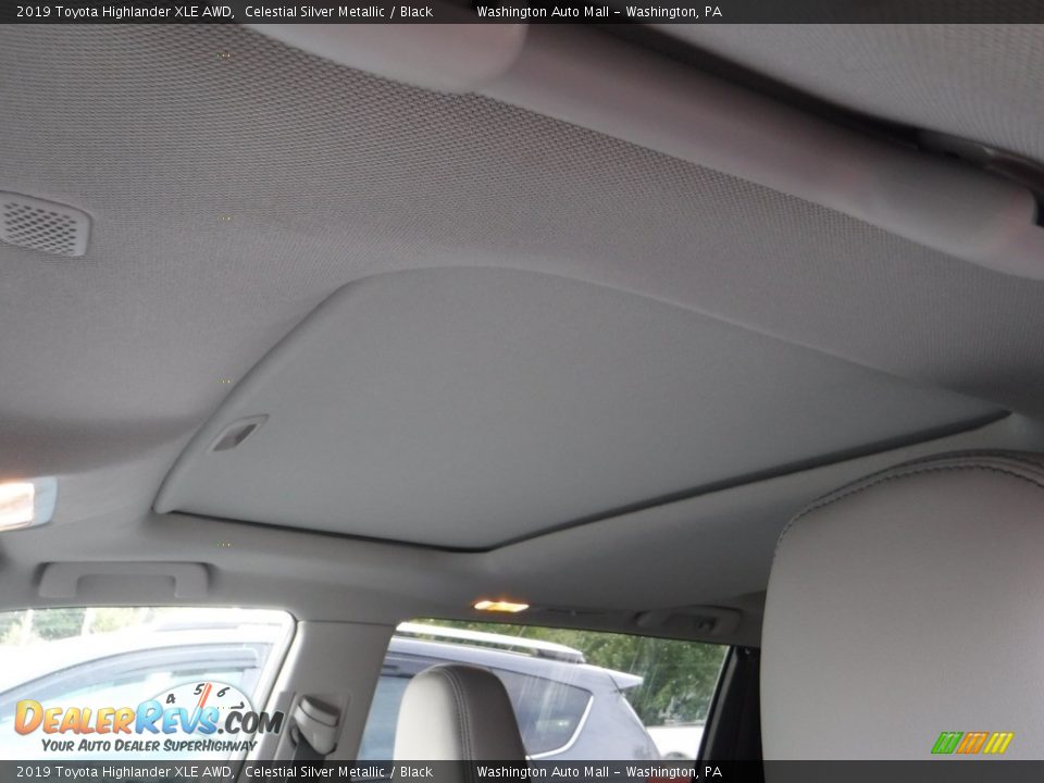 2019 Toyota Highlander XLE AWD Celestial Silver Metallic / Black Photo #18