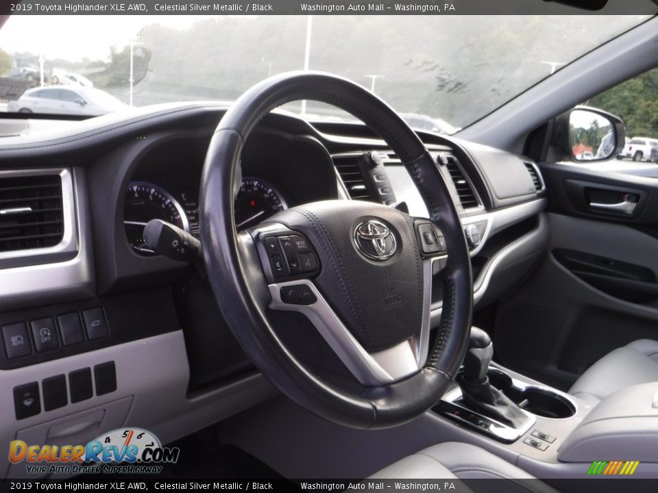 2019 Toyota Highlander XLE AWD Celestial Silver Metallic / Black Photo #19