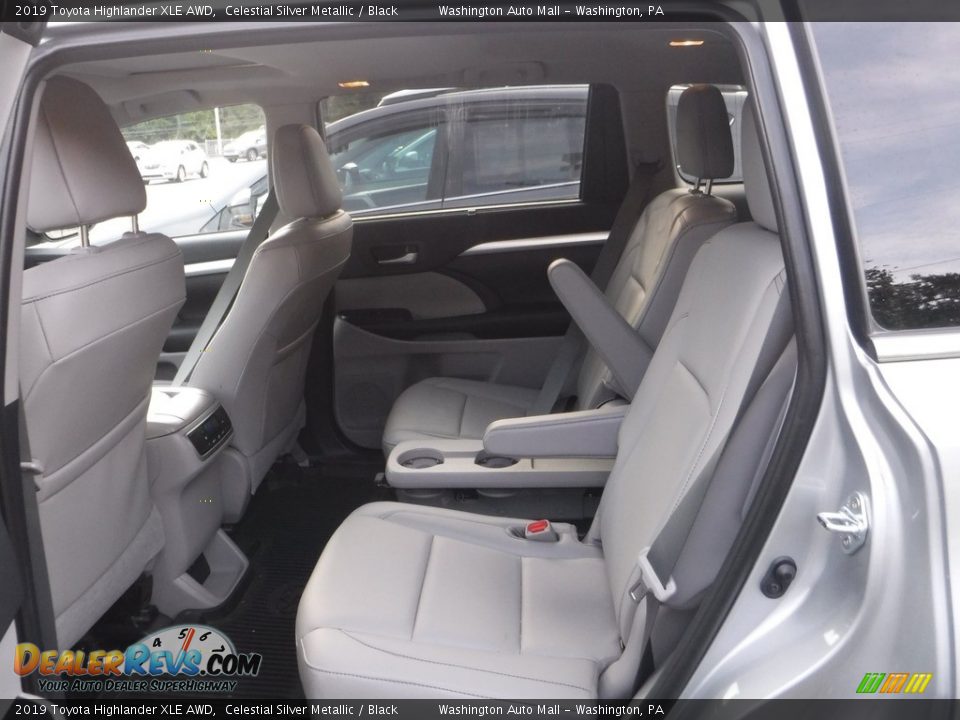 2019 Toyota Highlander XLE AWD Celestial Silver Metallic / Black Photo #25