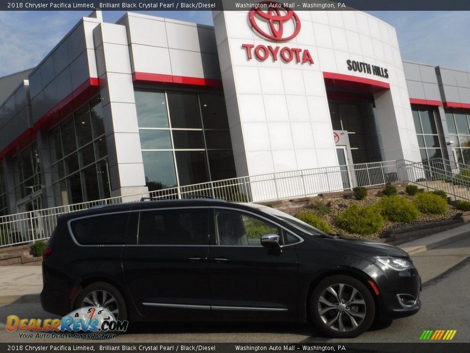 2018 Chrysler Pacifica Limited Brilliant Black Crystal Pearl / Black/Diesel Photo #2