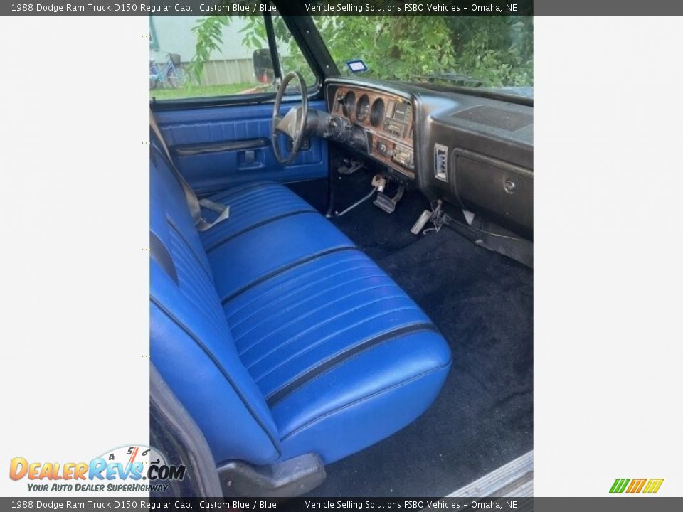 1988 Dodge Ram Truck D150 Regular Cab Custom Blue / Blue Photo #12