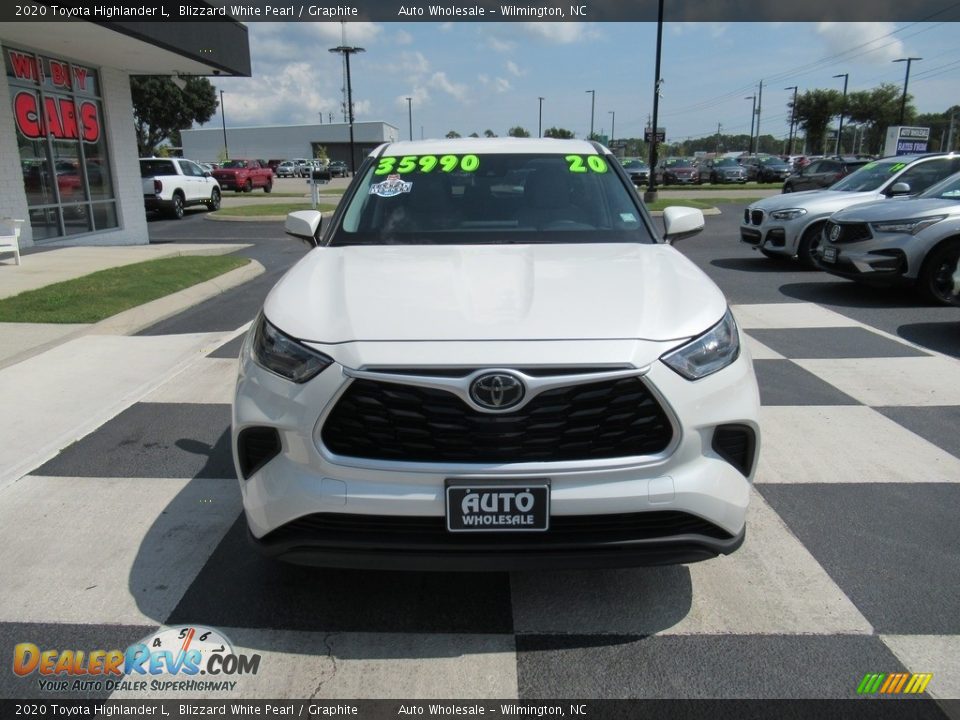 2020 Toyota Highlander L Blizzard White Pearl / Graphite Photo #2