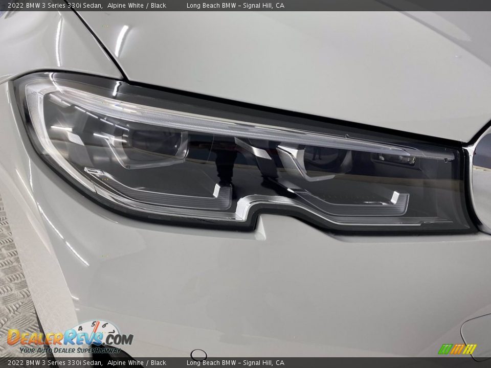 2022 BMW 3 Series 330i Sedan Alpine White / Black Photo #4