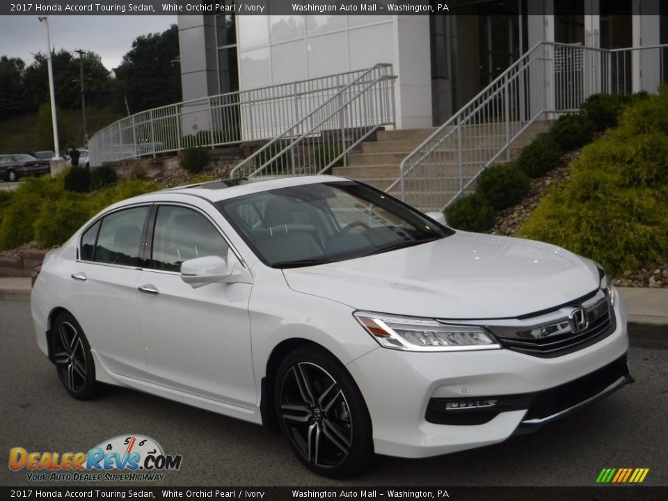 2017 Honda Accord Touring Sedan White Orchid Pearl / Ivory Photo #1