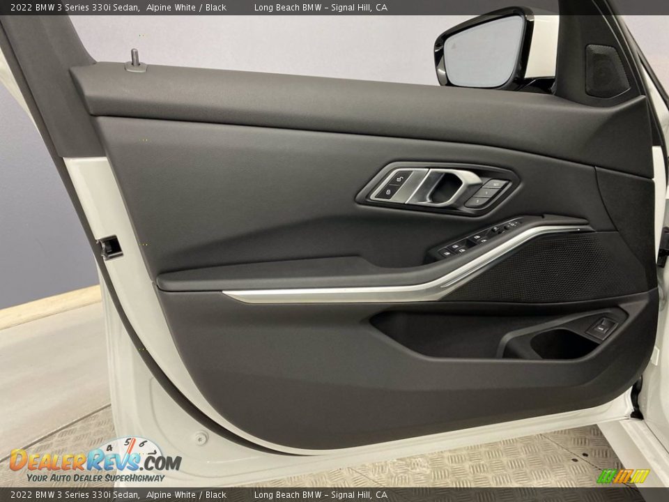 2022 BMW 3 Series 330i Sedan Alpine White / Black Photo #10
