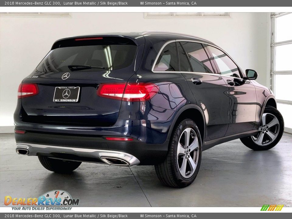 2018 Mercedes-Benz GLC 300 Lunar Blue Metallic / Silk Beige/Black Photo #13