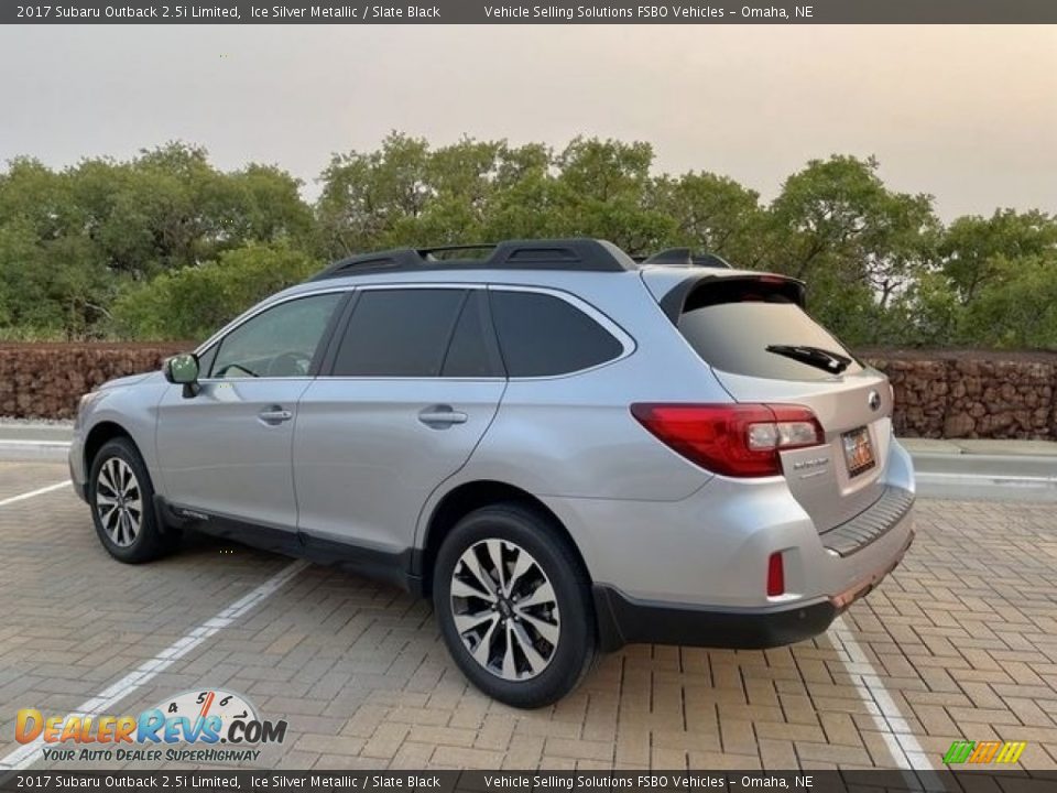 2017 Subaru Outback 2.5i Limited Ice Silver Metallic / Slate Black Photo #6