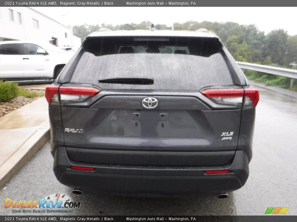 2021 Toyota RAV4 XLE AWD Magnetic Gray Metallic / Black Photo #16