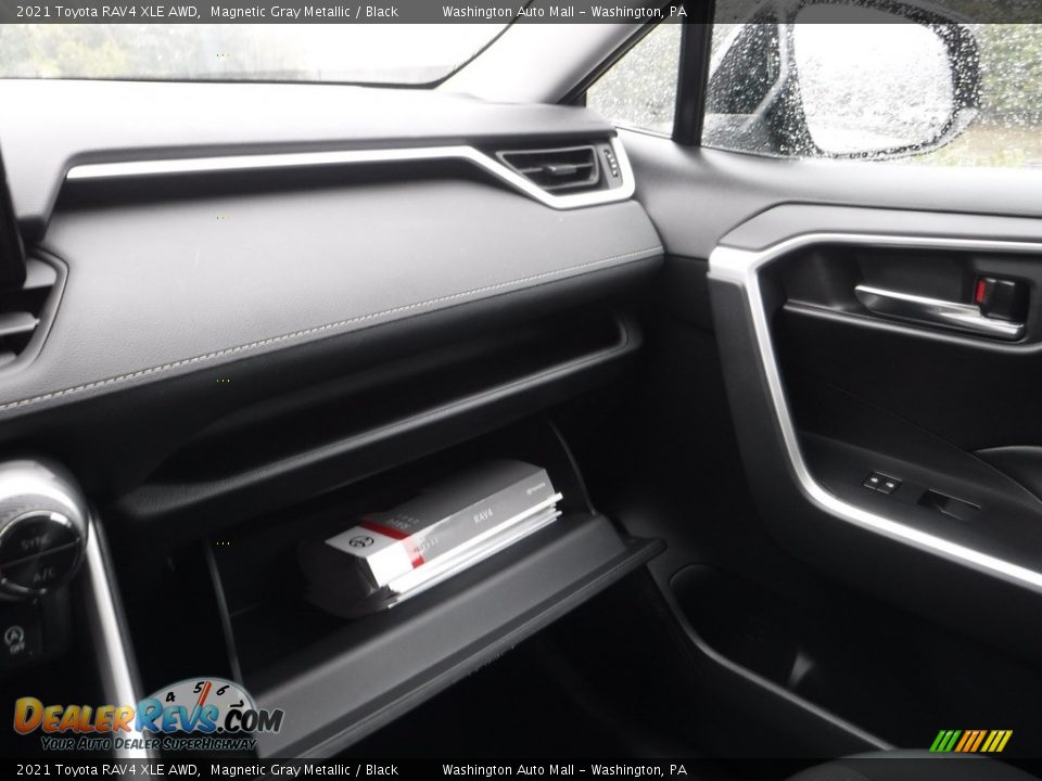 2021 Toyota RAV4 XLE AWD Magnetic Gray Metallic / Black Photo #19