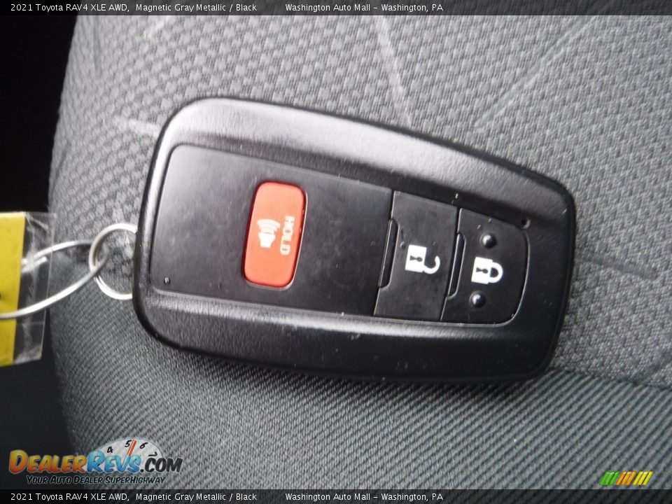 2021 Toyota RAV4 XLE AWD Magnetic Gray Metallic / Black Photo #32