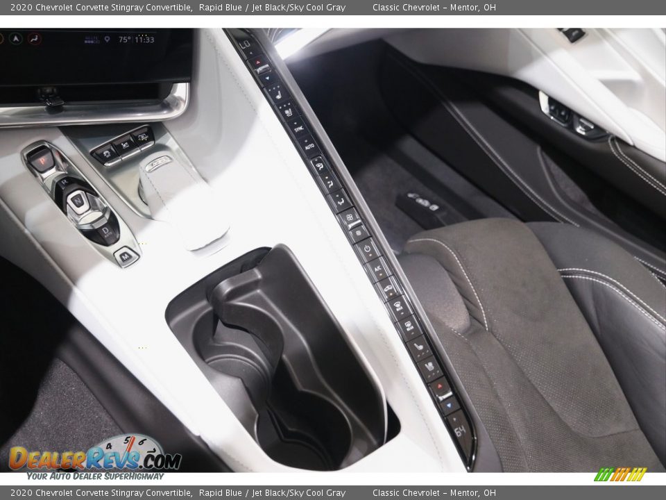 Controls of 2020 Chevrolet Corvette Stingray Convertible Photo #32
