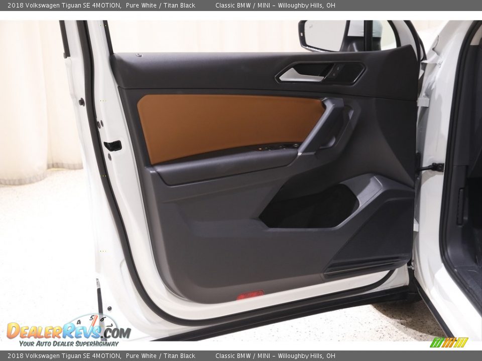 2018 Volkswagen Tiguan SE 4MOTION Pure White / Titan Black Photo #4