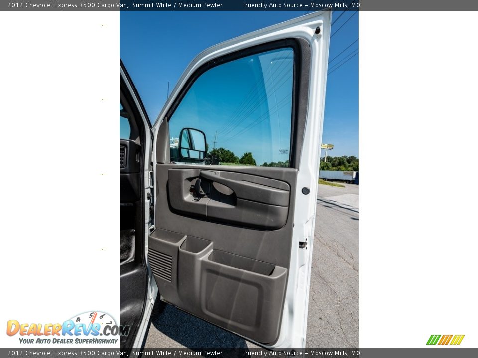 2012 Chevrolet Express 3500 Cargo Van Summit White / Medium Pewter Photo #26