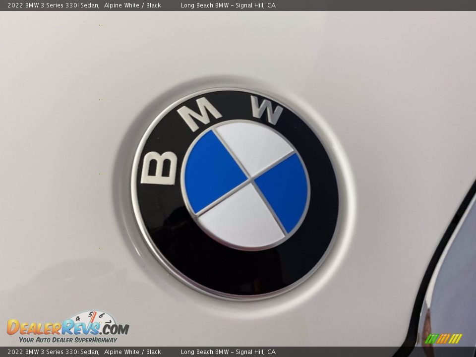 2022 BMW 3 Series 330i Sedan Alpine White / Black Photo #5