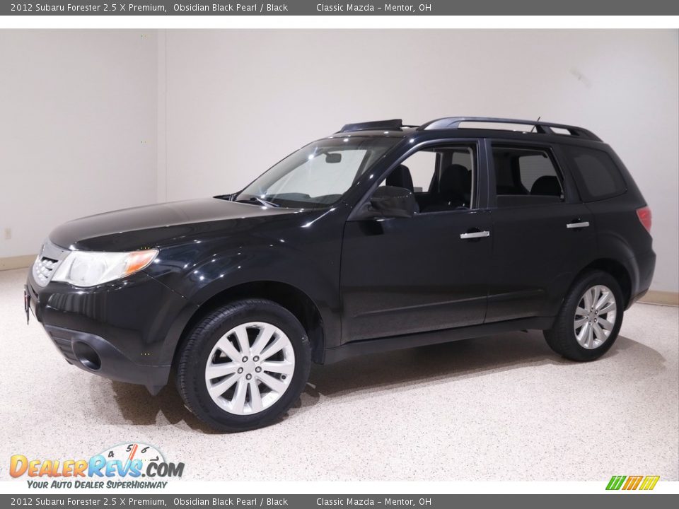 Front 3/4 View of 2012 Subaru Forester 2.5 X Premium Photo #3