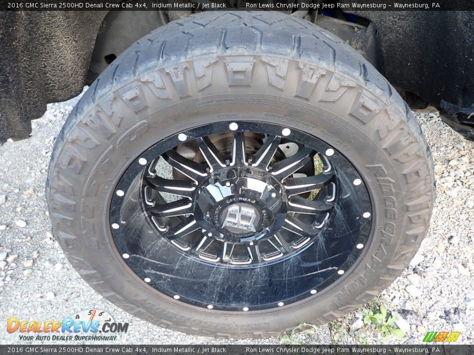 Custom Wheels of 2016 GMC Sierra 2500HD Denali Crew Cab 4x4 Photo #4