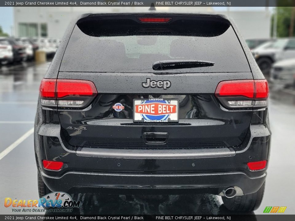 2021 Jeep Grand Cherokee Limited 4x4 Diamond Black Crystal Pearl / Black Photo #7