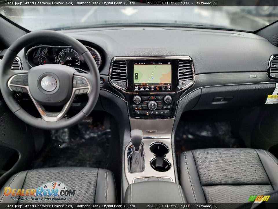 Dashboard of 2021 Jeep Grand Cherokee Limited 4x4 Photo #13