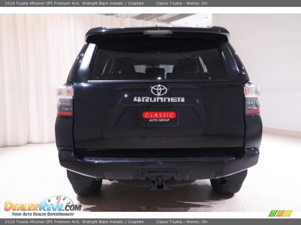 2019 Toyota 4Runner SR5 Premium 4x4 Midnight Black metallic / Graphite Photo #19