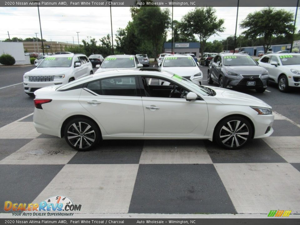 2020 Nissan Altima Platinum AWD Pearl White Tricoat / Charcoal Photo #3