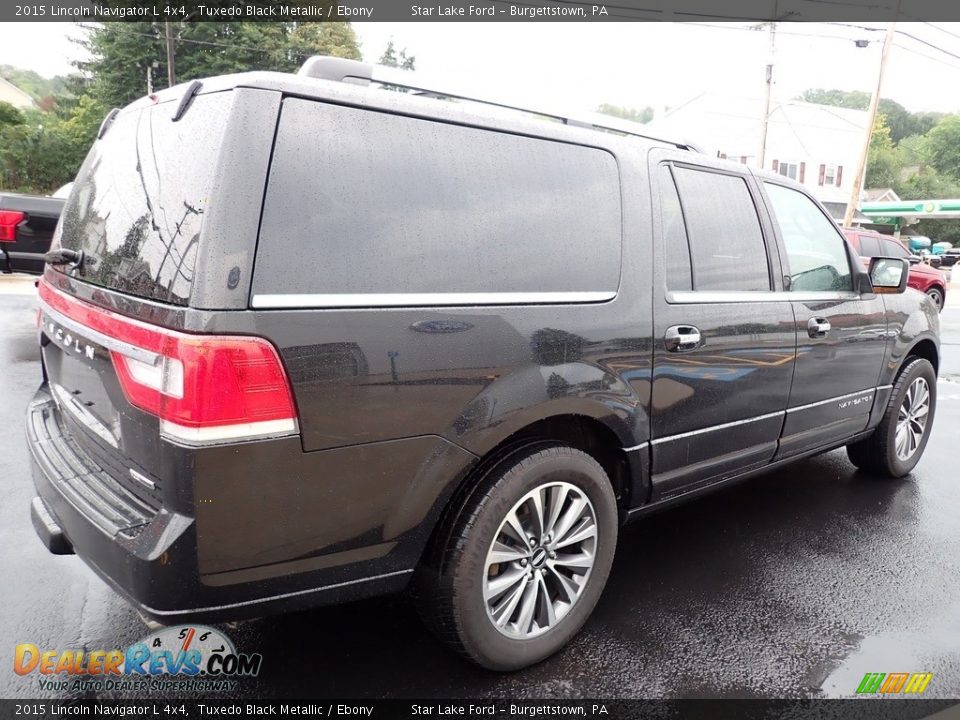 Tuxedo Black Metallic 2015 Lincoln Navigator L 4x4 Photo #6