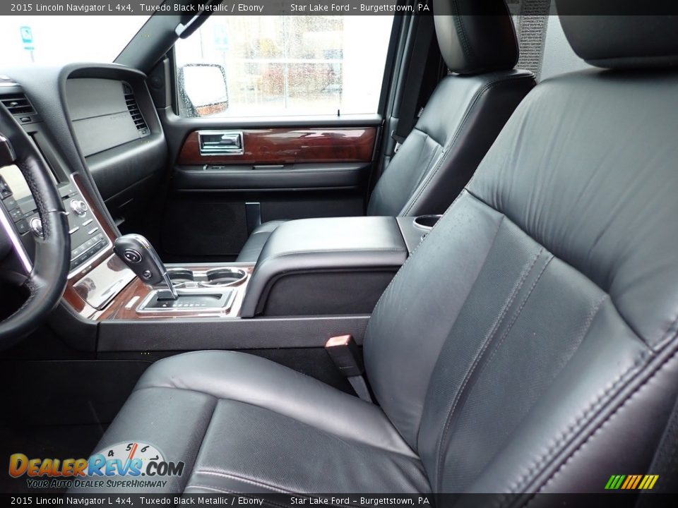 Front Seat of 2015 Lincoln Navigator L 4x4 Photo #10