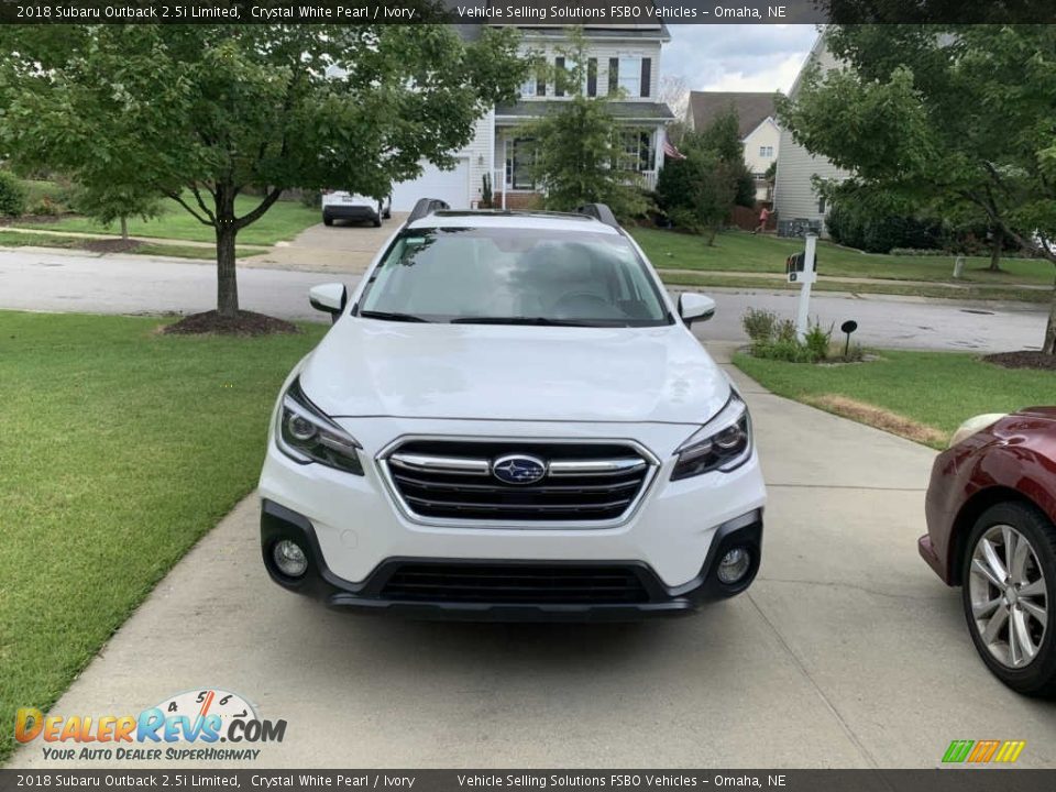 2018 Subaru Outback 2.5i Limited Crystal White Pearl / Ivory Photo #4