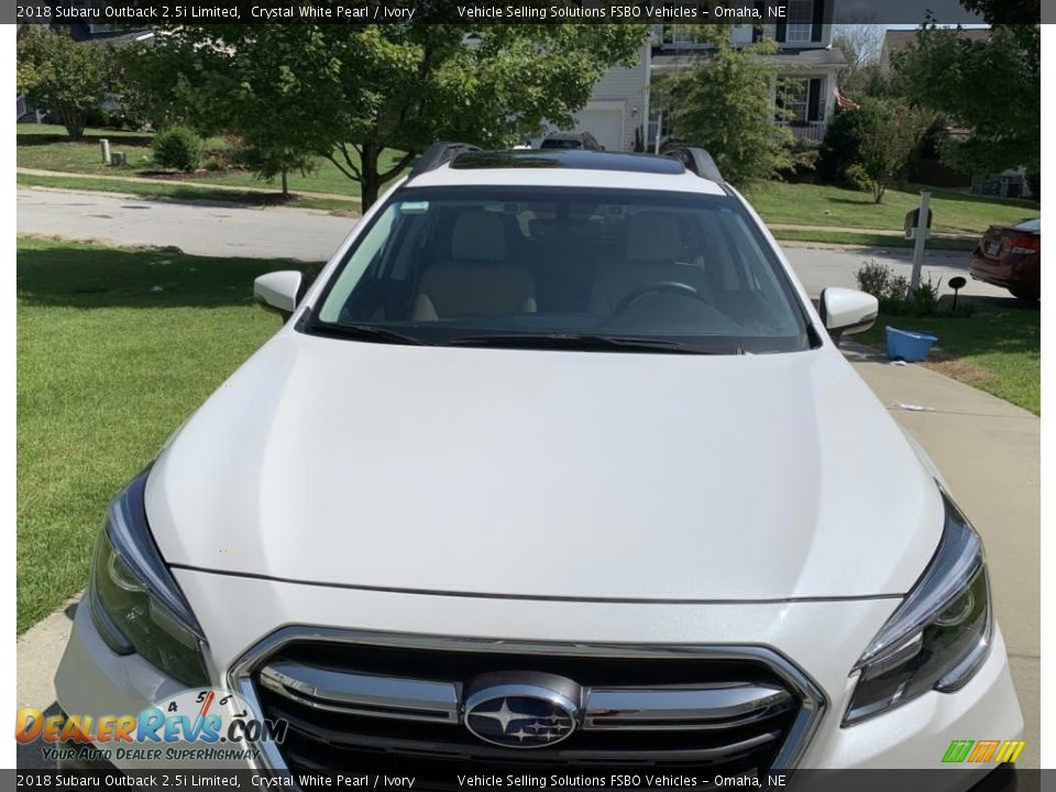 2018 Subaru Outback 2.5i Limited Crystal White Pearl / Ivory Photo #6