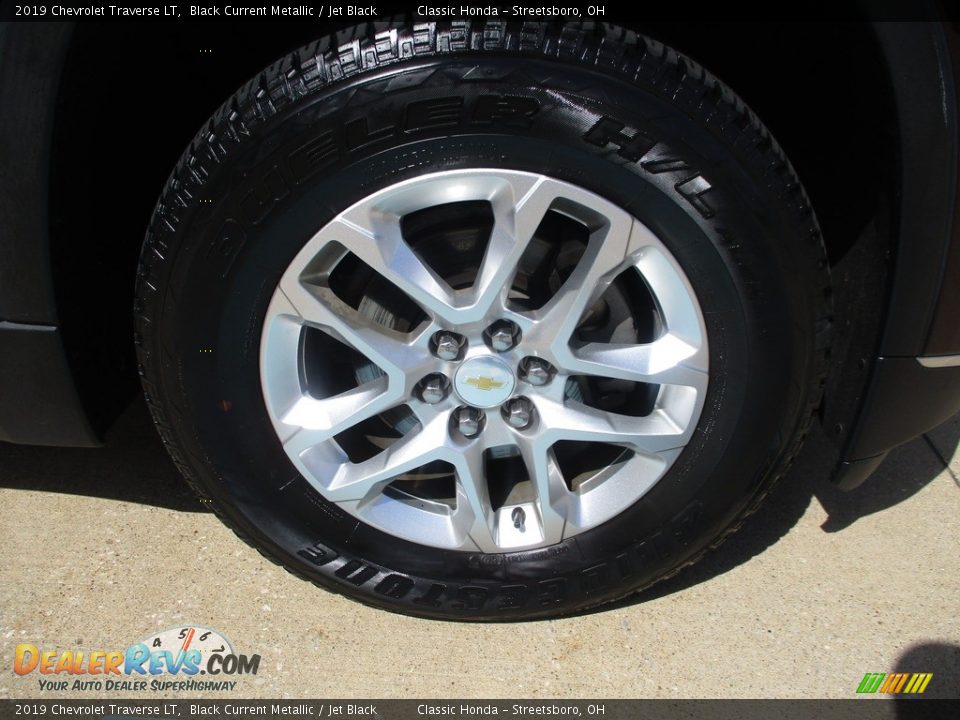 2019 Chevrolet Traverse LT Wheel Photo #5