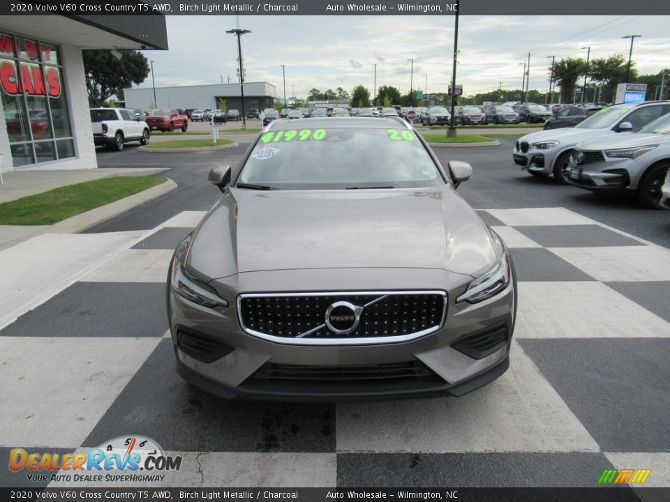 2020 Volvo V60 Cross Country T5 AWD Birch Light Metallic / Charcoal Photo #2