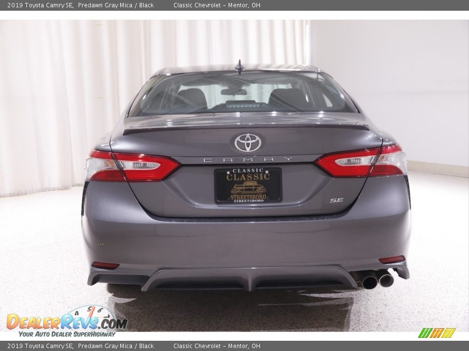 2019 Toyota Camry SE Predawn Gray Mica / Black Photo #16