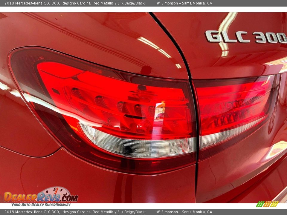 2018 Mercedes-Benz GLC 300 designo Cardinal Red Metallic / Silk Beige/Black Photo #29
