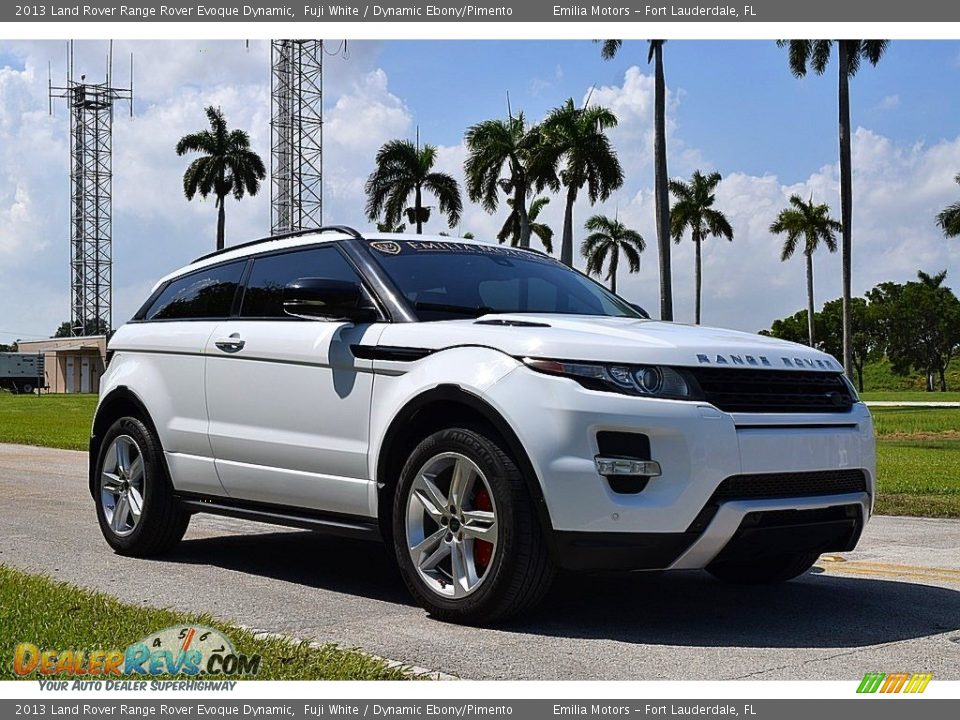 Front 3/4 View of 2013 Land Rover Range Rover Evoque Dynamic Photo #1