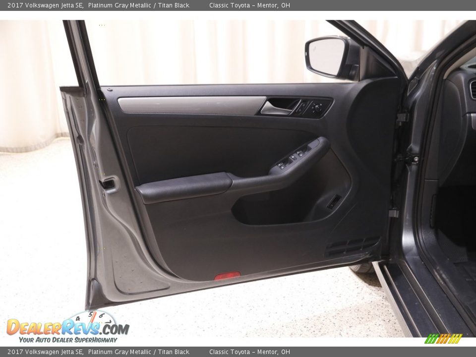 2017 Volkswagen Jetta SE Platinum Gray Metallic / Titan Black Photo #4